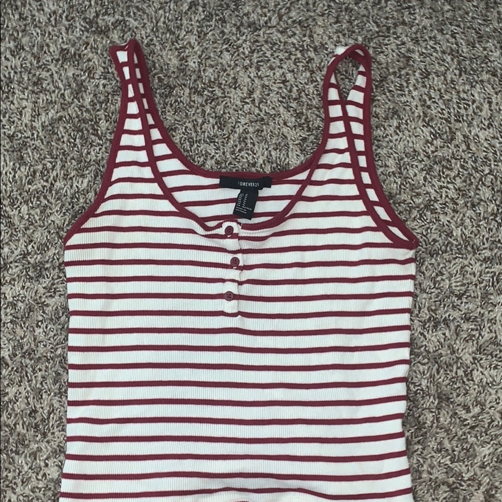 Forever 21 red and white stripes crop top size: M